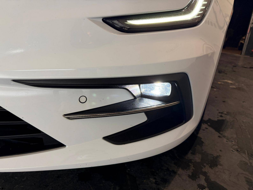 Acheter Renault Megane 4 Mégane IV Berline Blue dCi 115 EDC Business 5p occasion dans les concessions du Groupe Faurie