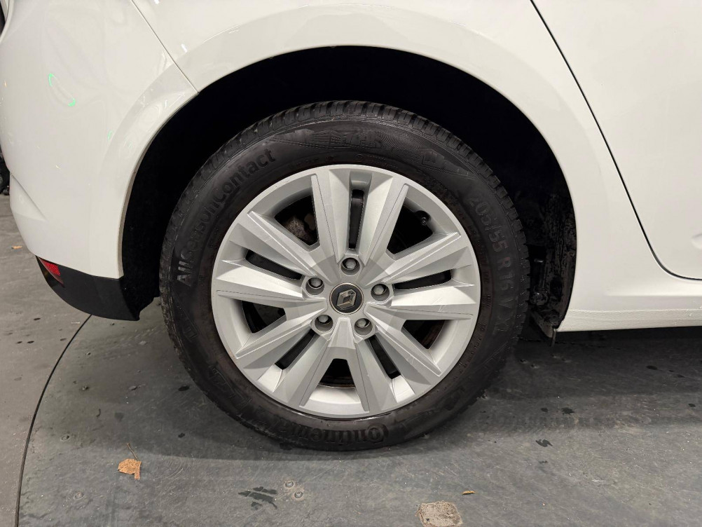 Acheter Renault Megane 4 Mégane IV Berline Blue dCi 115 EDC Business 5p occasion dans les concessions du Groupe Faurie