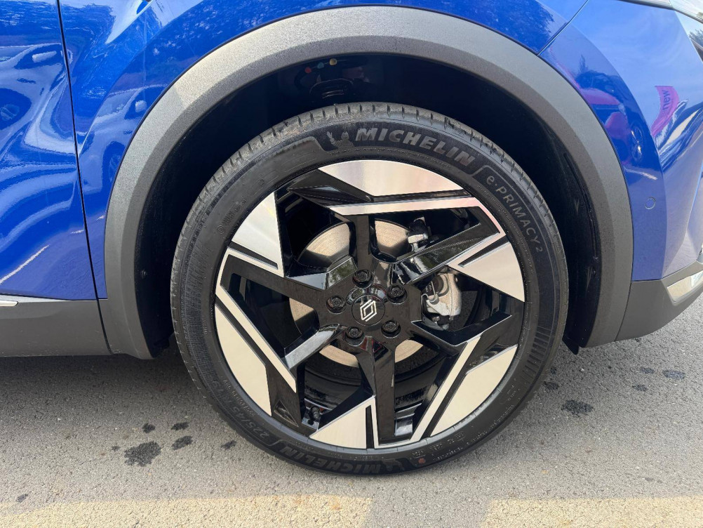 Acheter Renault Symbioz Symbioz E-Tech full hybrid 145 Iconic 5p occasion dans les concessions du Groupe Faurie