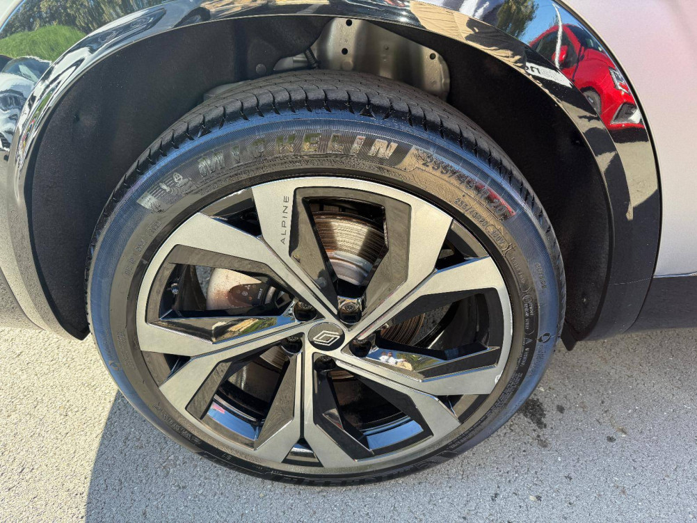 Acheter Renault Espace 6 Espace E-Tech hybrid 200 esprit Alpine 5p occasion dans les concessions du Groupe Faurie