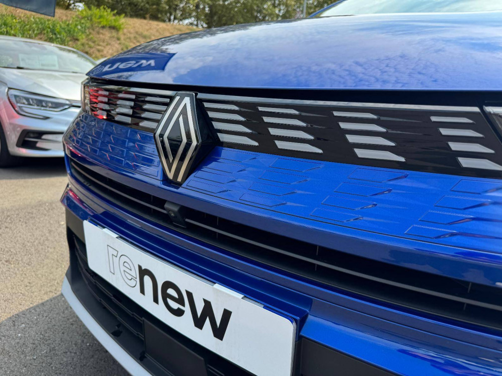 Acheter Renault Symbioz Symbioz E-Tech full hybrid 145 Iconic 5p occasion dans les concessions du Groupe Faurie