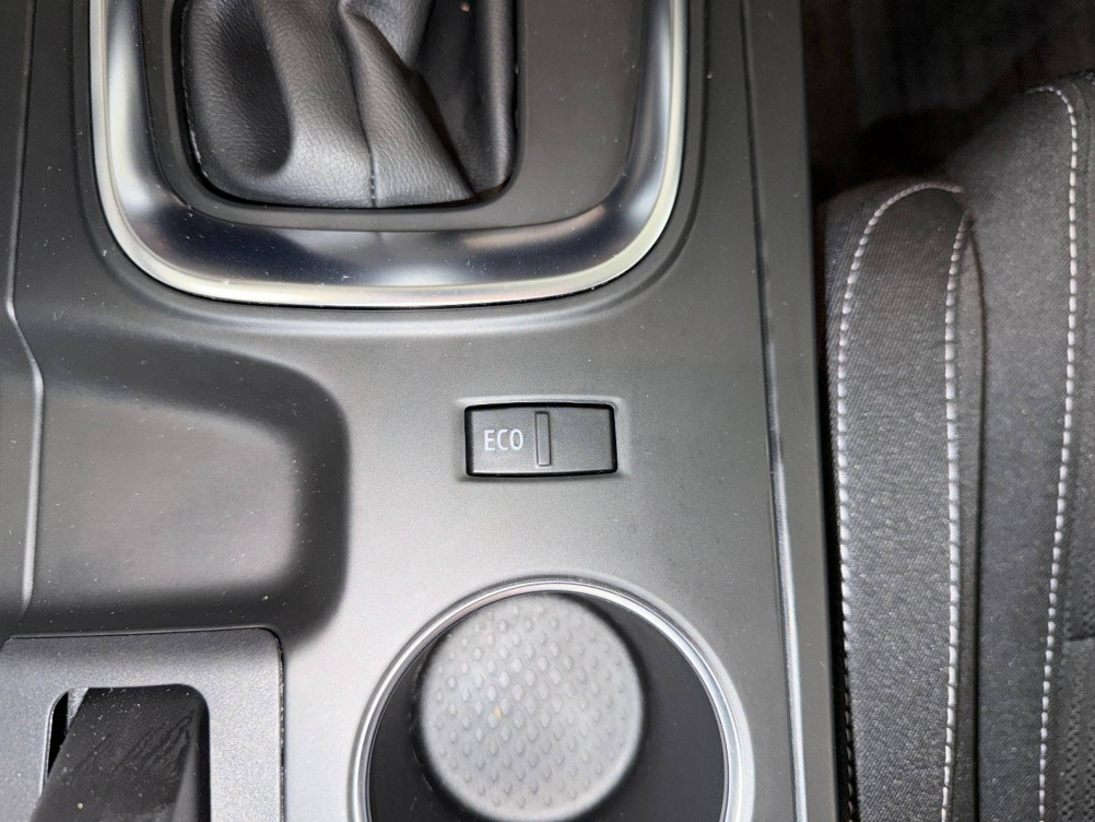 Acheter Renault Megane 4 Mégane IV Berline Blue dCi 115 EDC Business 5p occasion dans les concessions du Groupe Faurie