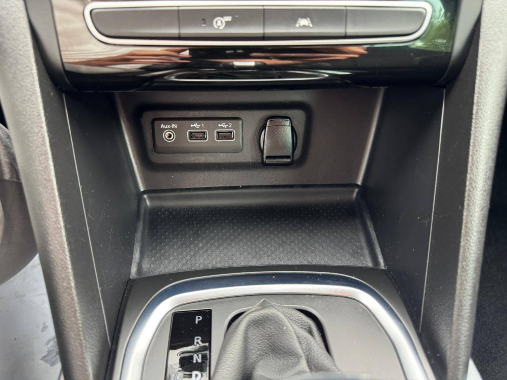 Acheter Renault Megane 4 Mégane IV Estate TCe 140 EDC FAP - 21B Intens 5p occasion dans les concessions du Groupe Faurie