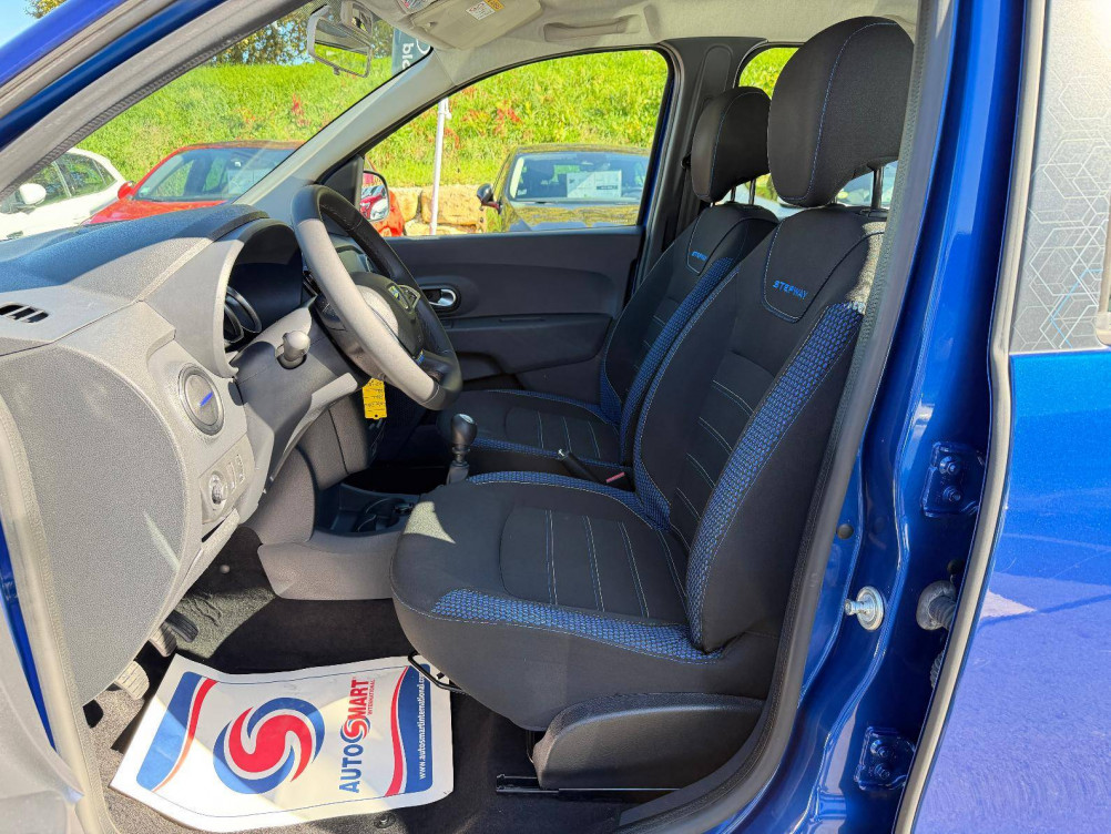 Acheter Dacia Lodgy Lodgy Blue dCi 115 7 places 15 ans 5p occasion dans les concessions du Groupe Faurie