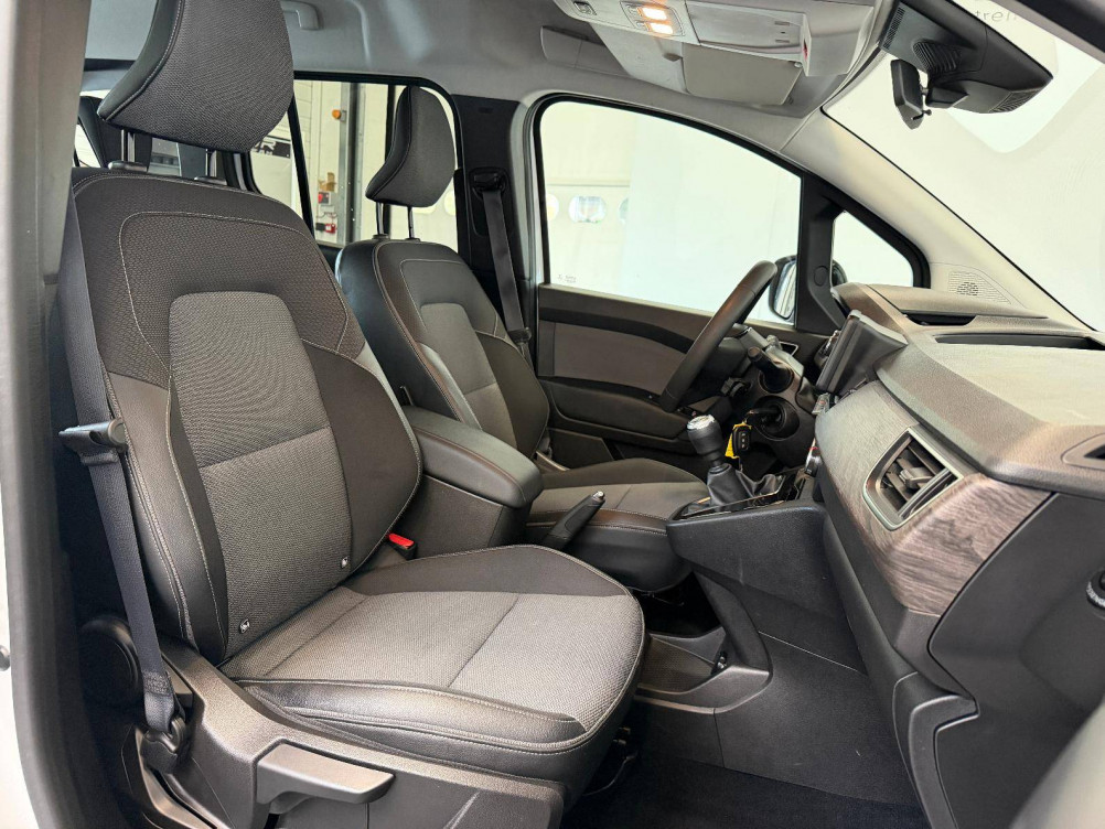 Acheter Renault Kangoo 3 Kangoo Blue dCi 95 Zen 5p occasion dans les concessions du Groupe Faurie