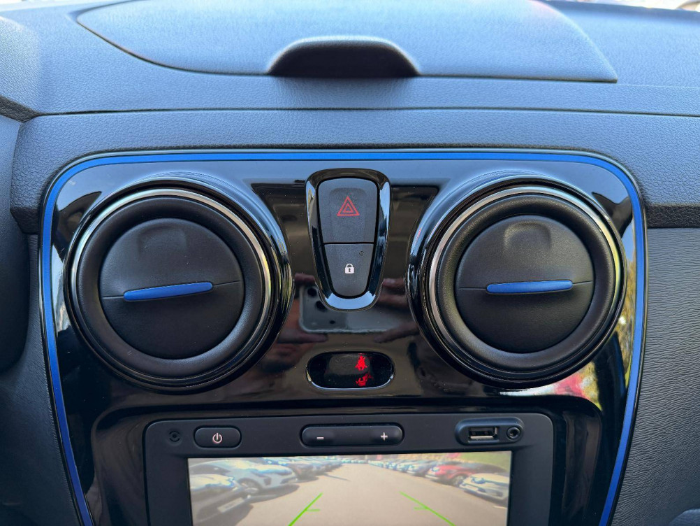 Acheter Dacia Lodgy Lodgy Blue dCi 115 7 places 15 ans 5p occasion dans les concessions du Groupe Faurie