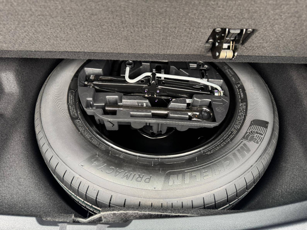 Acheter Renault Megane 4 Mégane IV Estate TCe 140 EDC FAP - 21B Intens 5p occasion dans les concessions du Groupe Faurie