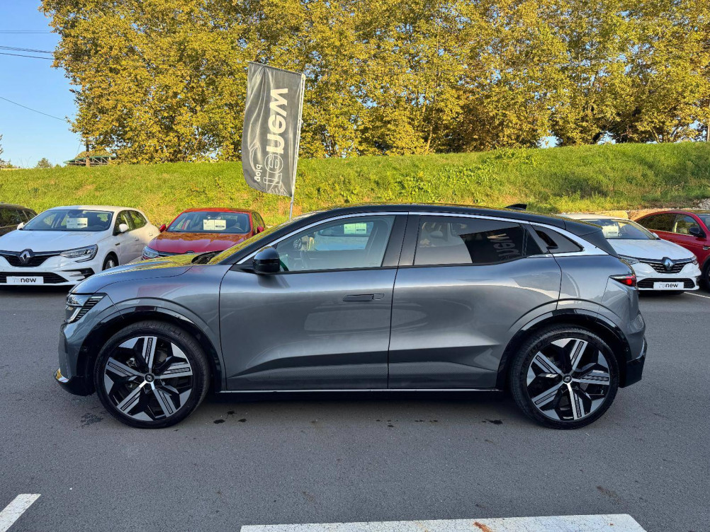 Acheter Renault Megane E-Tech Megane E-Tech EV60 220 ch super charge Iconic 5p occasion dans les concessions du Groupe Faurie