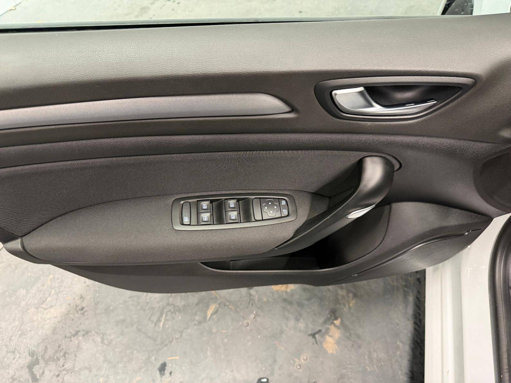Acheter Renault Megane 4 MEGANE IV SOCIETE BLUE DCI 115 - 21N AIR NAV 2P 5p occasion dans les concessions du Groupe Faurie