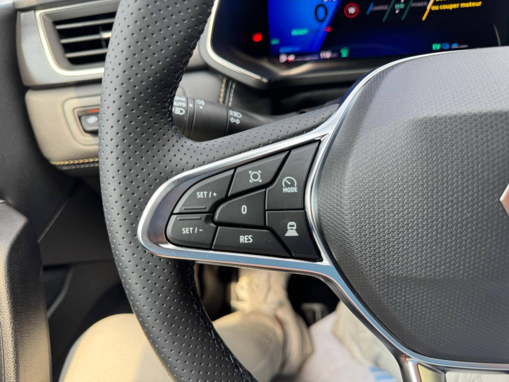 Acheter Renault Symbioz Symbioz E-Tech full hybrid 145 Iconic 5p occasion dans les concessions du Groupe Faurie
