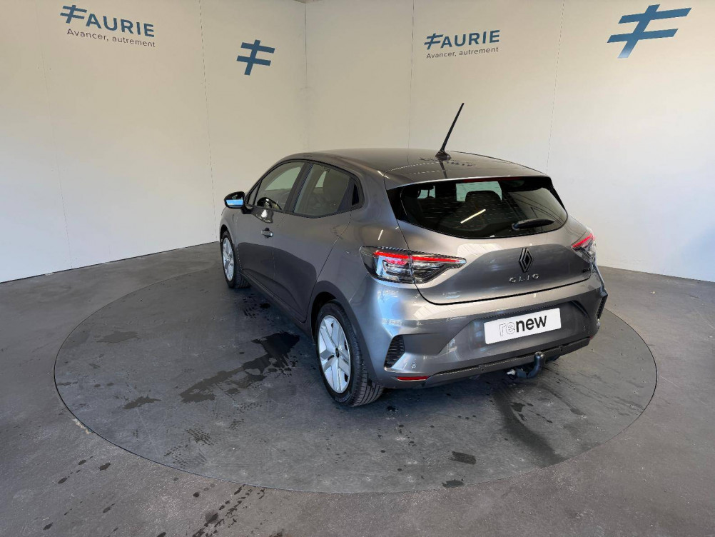 Acheter Renault Clio 5 Clio E-Tech full hybrid 145 Evolution 5p occasion dans les concessions du Groupe Faurie