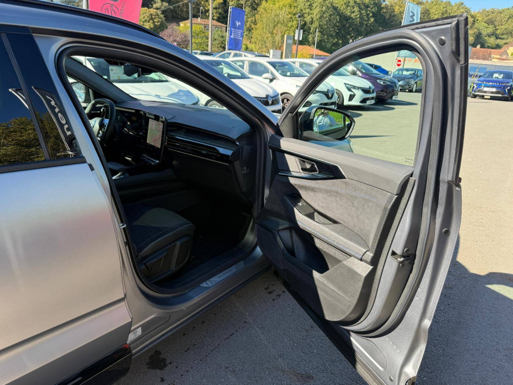 Acheter Renault Espace 6 Espace E-Tech hybrid 200 esprit Alpine 5p occasion dans les concessions du Groupe Faurie