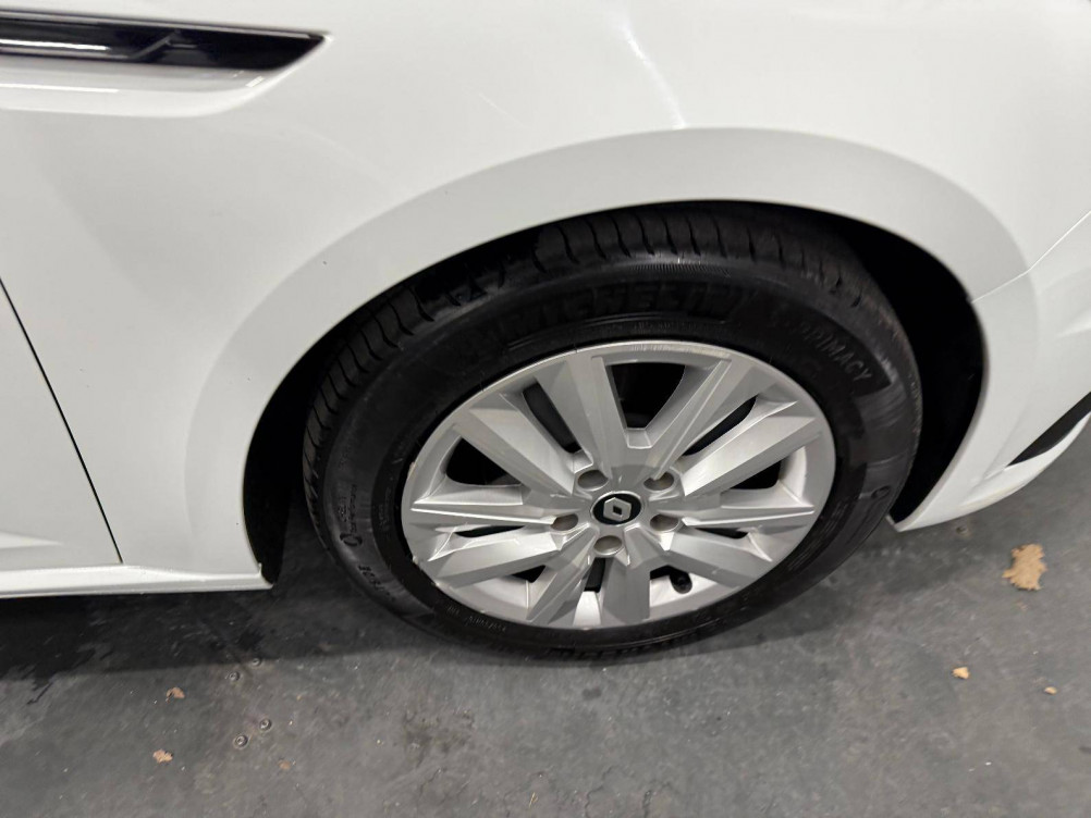 Acheter Renault Megane 4 Mégane IV Berline Blue dCi 115 - 21N Business 5p occasion dans les concessions du Groupe Faurie