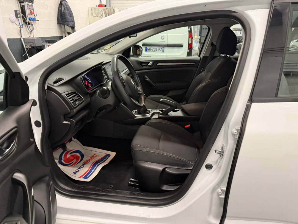 Acheter Renault Megane 4 Mégane IV Berline Blue dCi 115 - 21N Business 5p occasion dans les concessions du Groupe Faurie