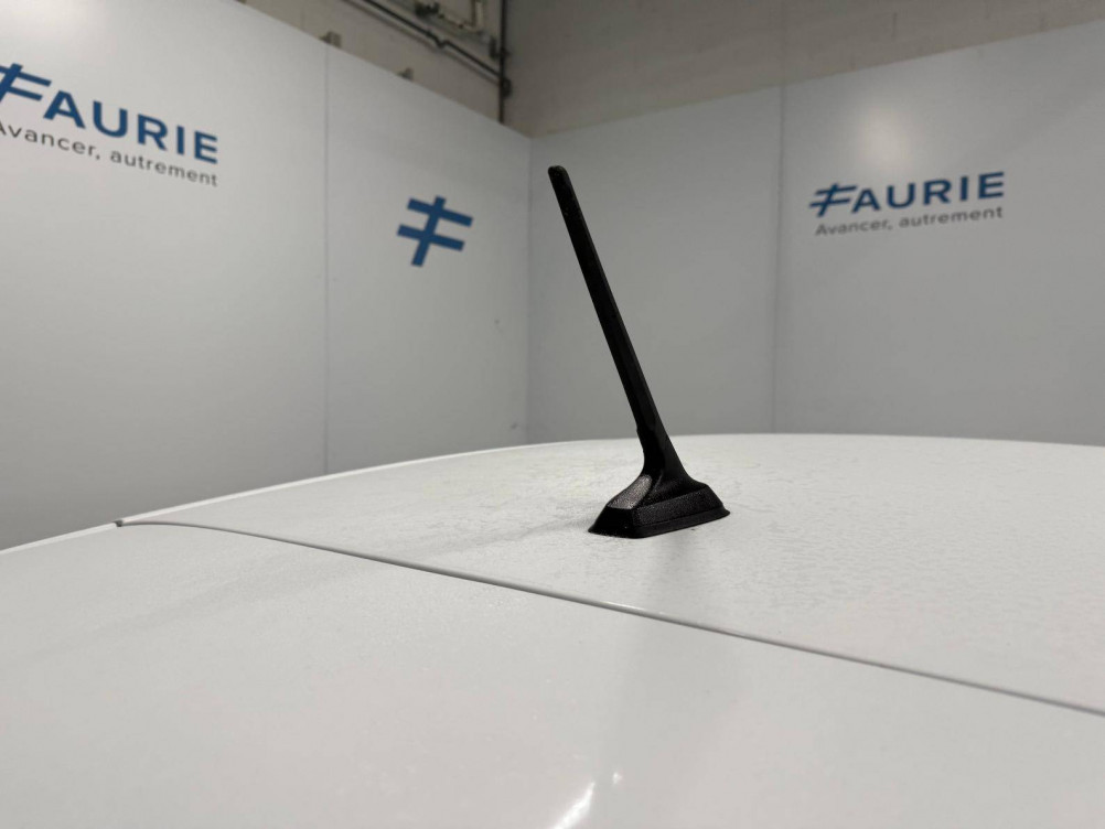 Acheter Renault Megane 4 Mégane IV Berline Blue dCi 115 - 21N Business 5p occasion dans les concessions du Groupe Faurie