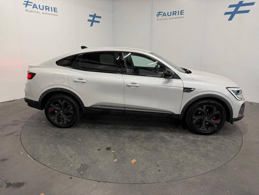 Acheter Renault Arkana Arkana E-Tech 145 - 21B R.S. Line 5p occasion dans les concessions du Groupe Faurie