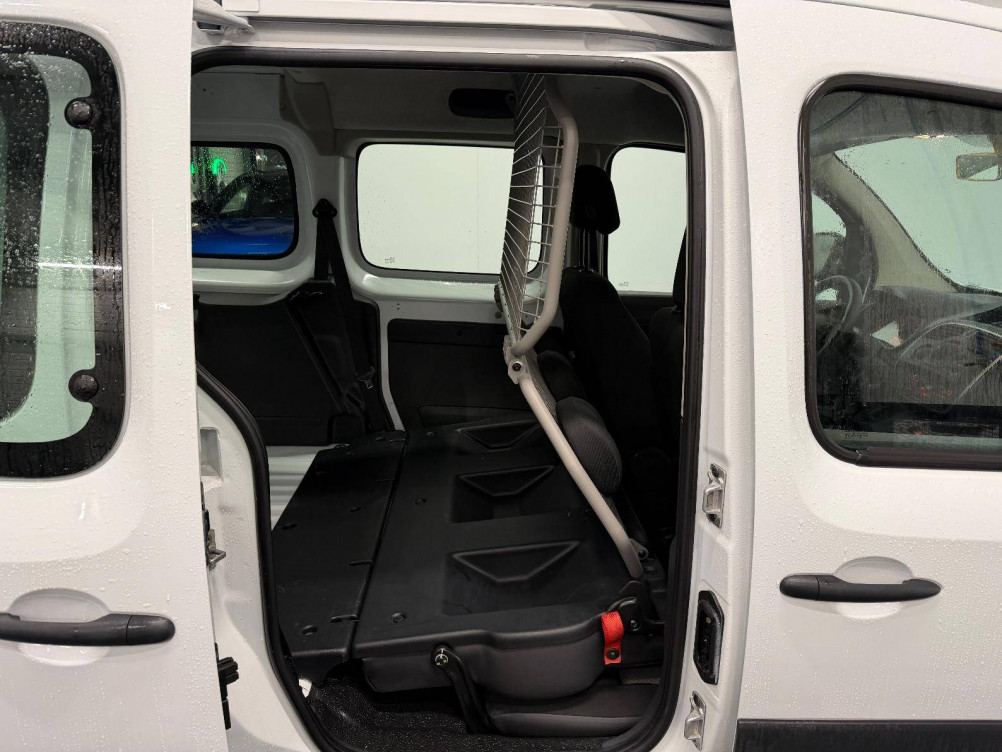 Acheter Renault Kangoo Express 2 KANGOO EXPRESS CA MAXI 1.5 DCI 90 E6 CONFORT 4p occasion dans les concessions du Groupe Faurie