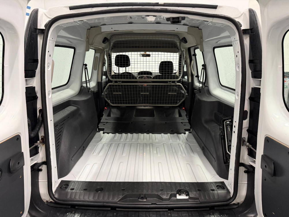 Acheter Renault Kangoo Express 2 KANGOO EXPRESS CA MAXI 1.5 DCI 90 E6 CONFORT 4p occasion dans les concessions du Groupe Faurie