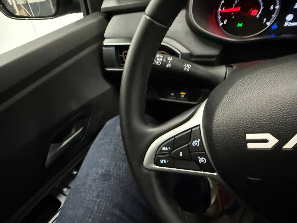 Acheter Dacia Jogger Jogger ECO-G 100 7 places GSR2 Extreme + 5p occasion dans les concessions du Groupe Faurie