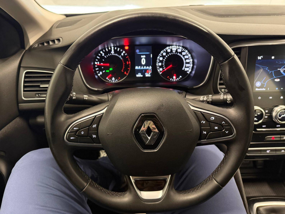 Acheter Renault Megane 4 Mégane IV Berline Blue dCi 115 - 21N Business 5p occasion dans les concessions du Groupe Faurie