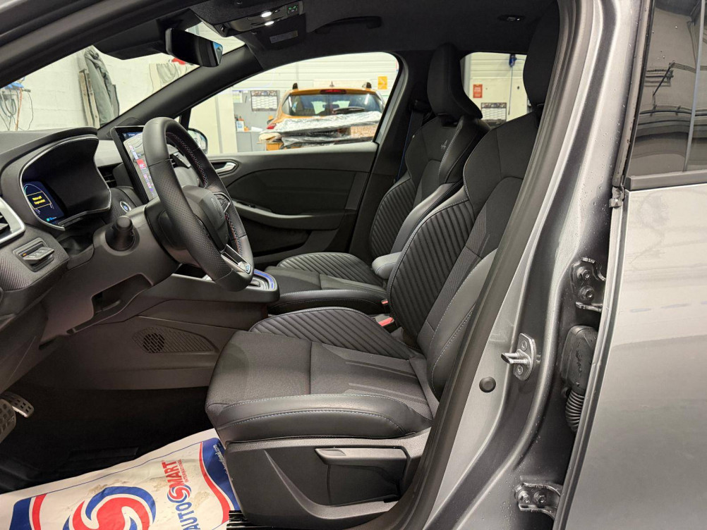 Acheter Renault Clio 5 Clio E-Tech full hybrid 145 ch GSR2 Esprit Alpine 5p occasion dans les concessions du Groupe Faurie