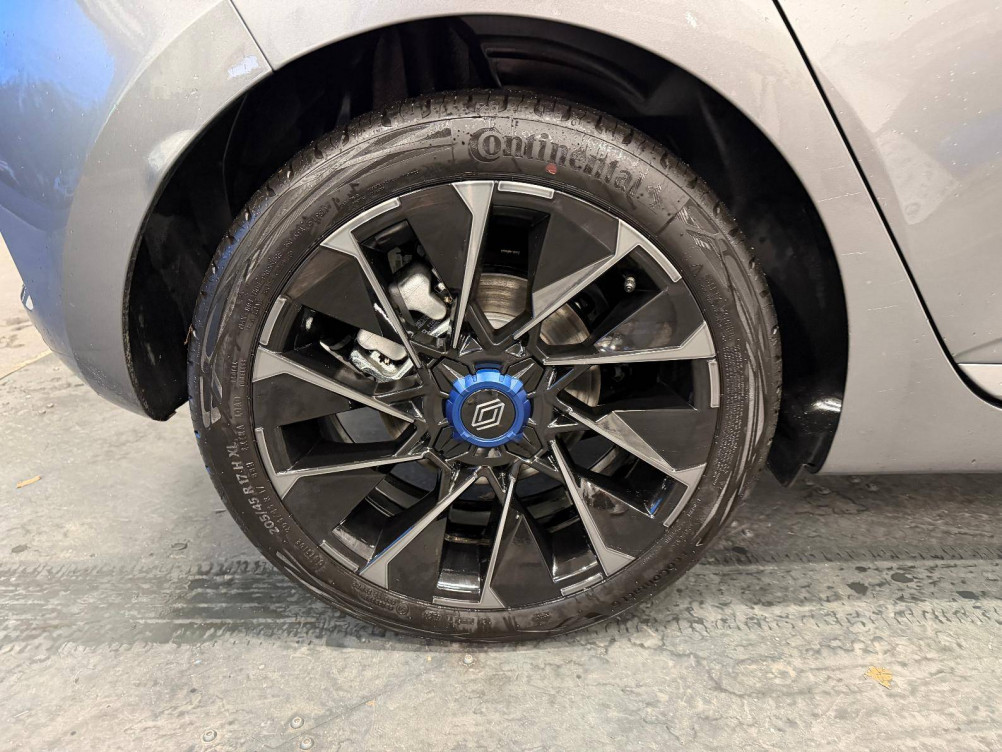 Acheter Renault Clio 5 Clio E-Tech full hybrid 145 ch GSR2 Esprit Alpine 5p occasion dans les concessions du Groupe Faurie