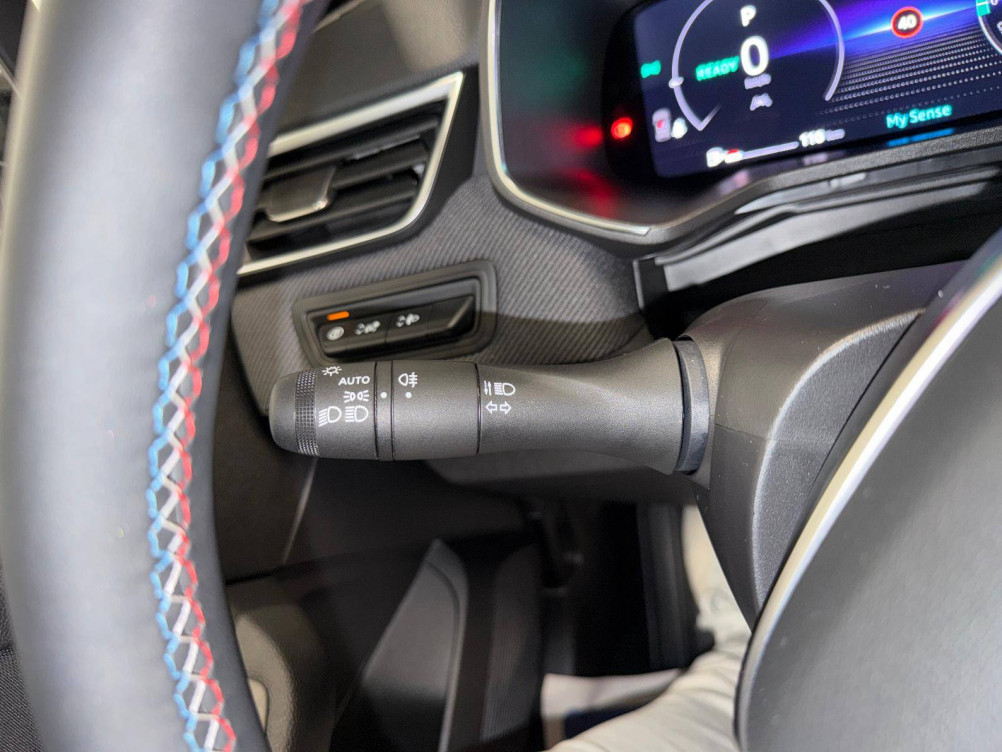 Acheter Renault Clio 5 Clio E-Tech full hybrid 145 ch GSR2 Esprit Alpine 5p occasion dans les concessions du Groupe Faurie