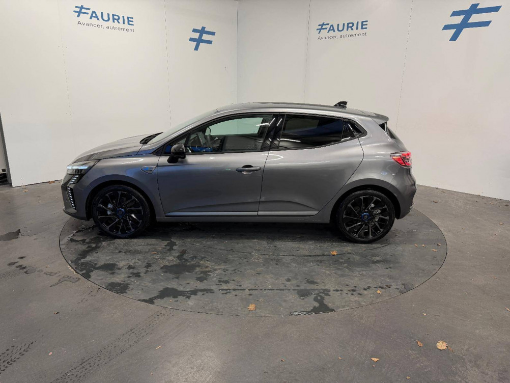 Acheter Renault Clio 5 Clio E-Tech full hybrid 145 ch GSR2 Esprit Alpine 5p occasion dans les concessions du Groupe Faurie