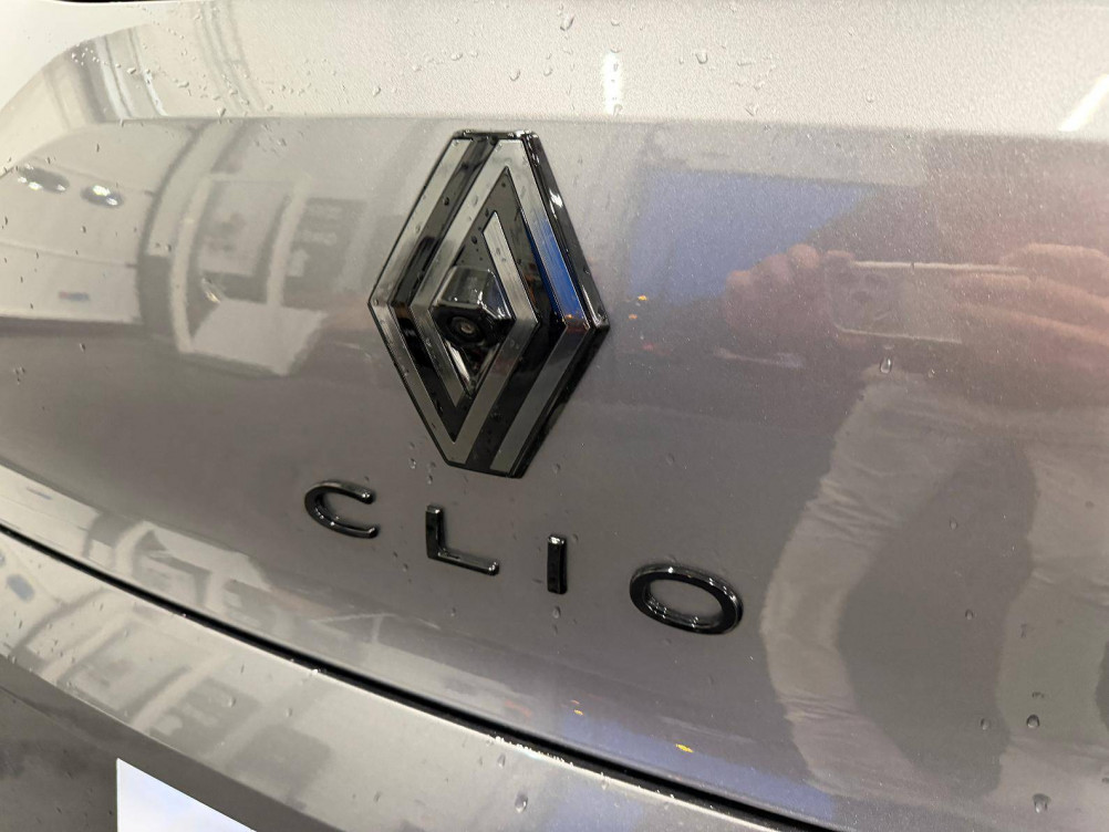 Acheter Renault Clio 5 Clio E-Tech full hybrid 145 ch GSR2 Esprit Alpine 5p occasion dans les concessions du Groupe Faurie