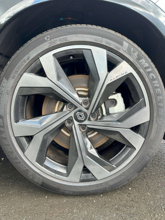 Acheter Renault Austral Austral E-Tech hybrid 200 Techno esprit Alpine 5p neuf dans les concessions du Groupe Faurie