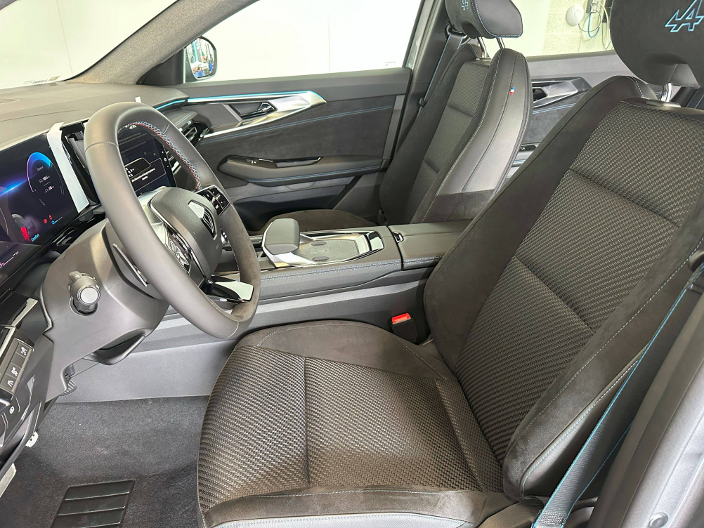 Acheter Renault Austral Austral E-Tech hybrid 200 Techno esprit Alpine 5p neuf dans les concessions du Groupe Faurie