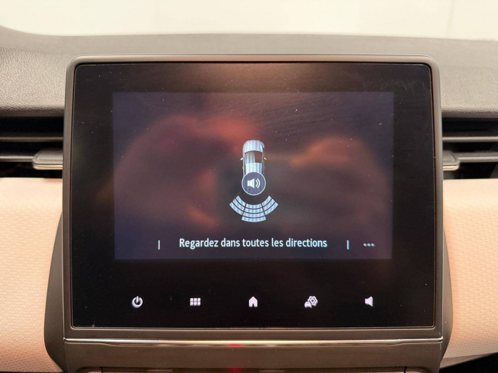 Acheter Renault Clio 5 Clio TCe 90 X-Tronic Evolution 5p occasion dans les concessions du Groupe Faurie