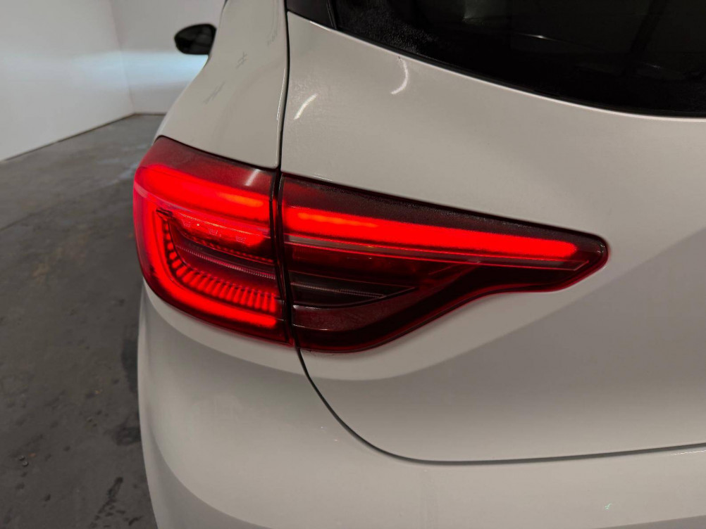 Acheter Renault Clio 5 Clio TCe 90 X-Tronic Evolution 5p occasion dans les concessions du Groupe Faurie