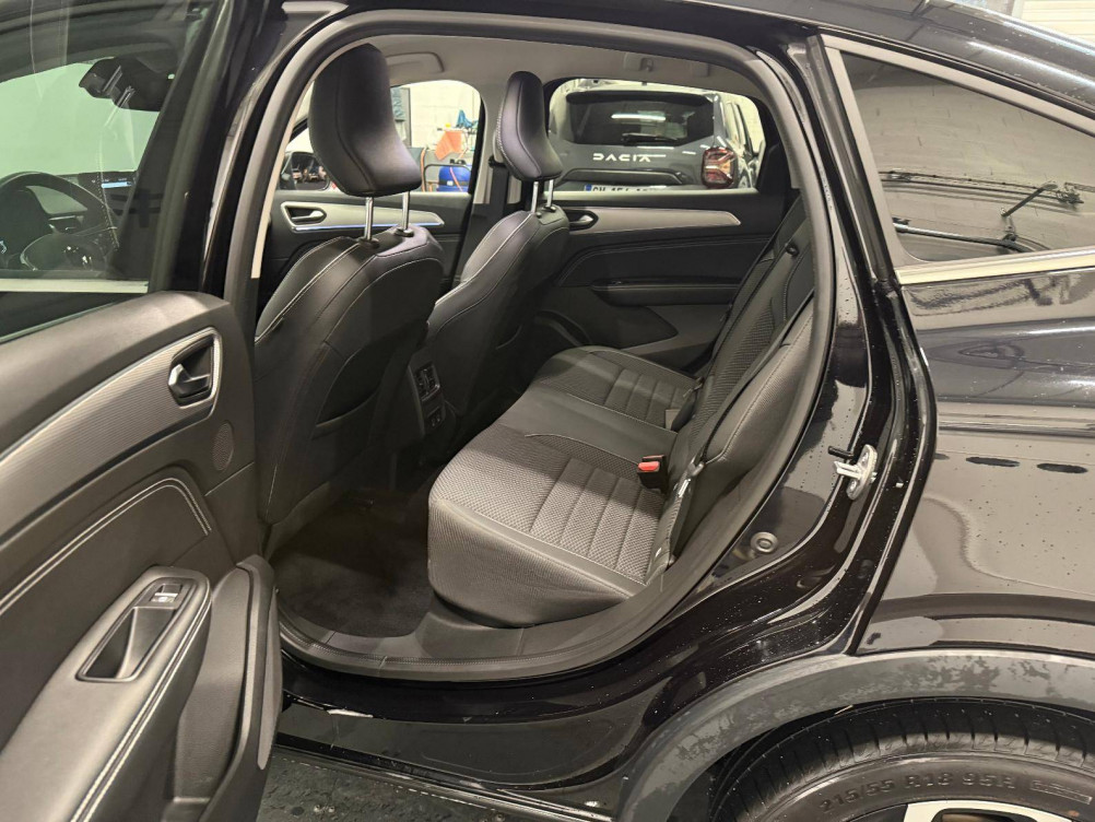 Acheter Renault Arkana Arkana E-Tech 145 - 21B Intens 5p occasion dans les concessions du Groupe Faurie