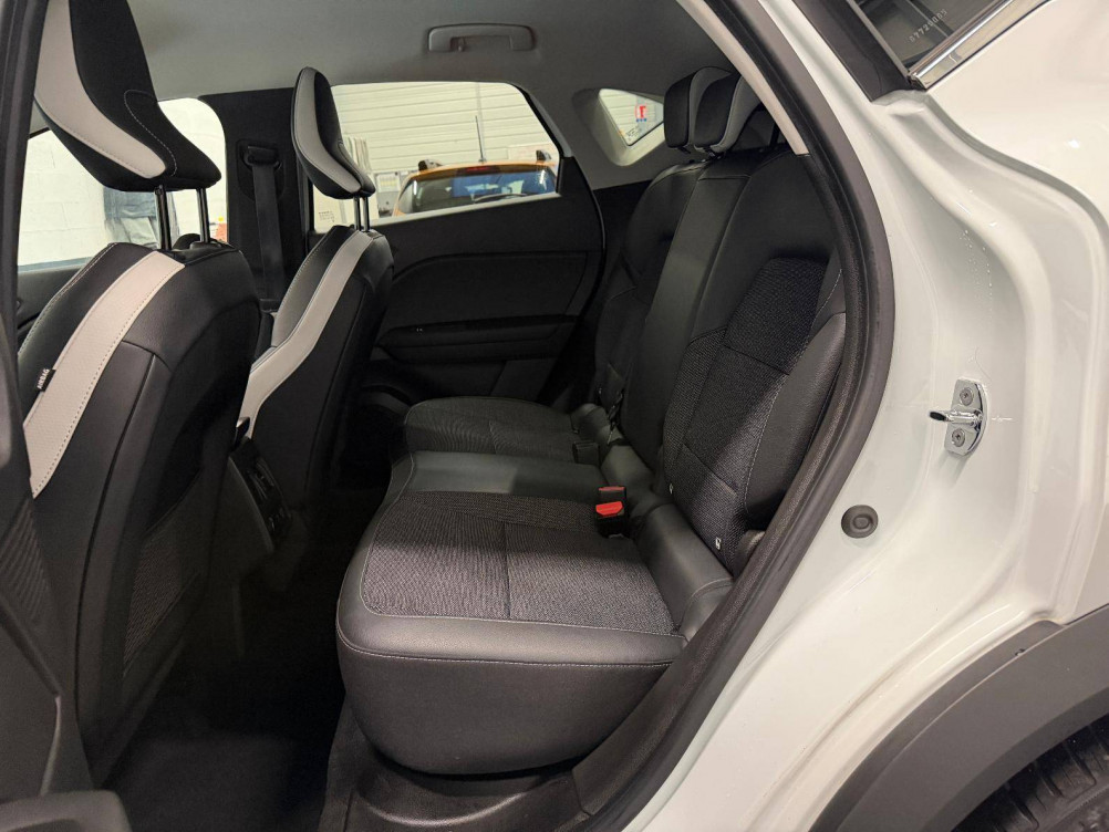 Acheter Renault Captur 2 Captur E-Tech 145 - 21 Intens 5p occasion dans les concessions du Groupe Faurie
