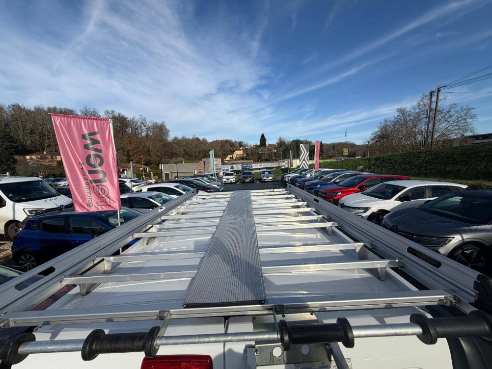 Acheter Renault Trafic 3 TRAFIC FGN L1H1 2800 KG BLUE DCI 130 GRAND CONFORT 4p occasion dans les concessions du Groupe Faurie