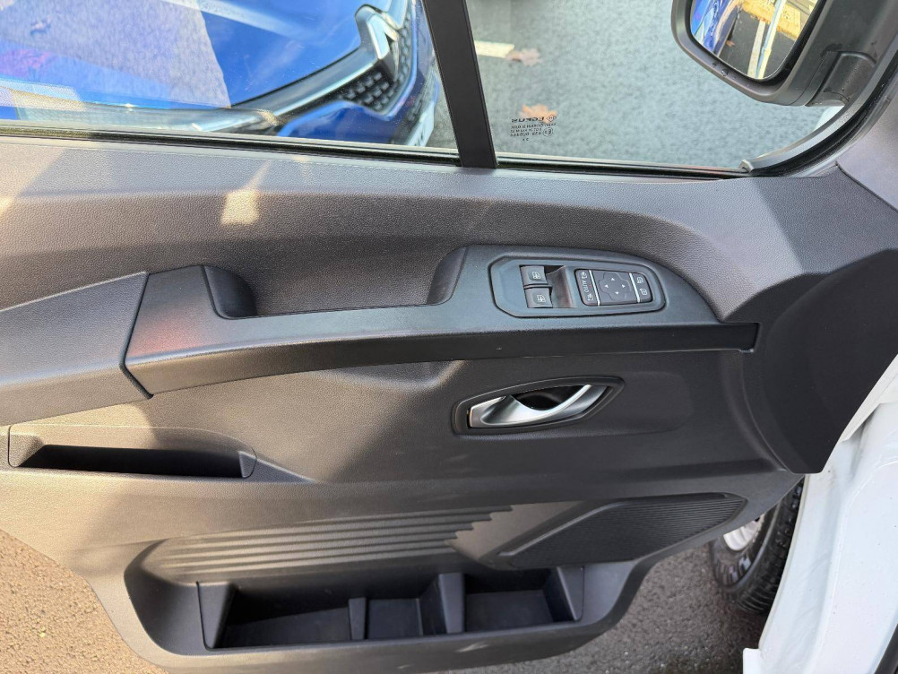 Acheter Renault Trafic 3 TRAFIC FGN L1H1 2800 KG BLUE DCI 130 GRAND CONFORT 4p occasion dans les concessions du Groupe Faurie