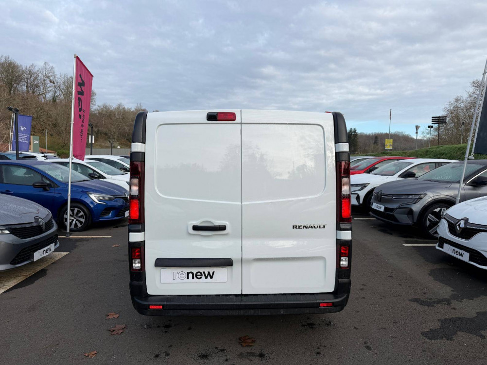 Acheter Renault Trafic 3 TRAFIC CA L2H1 3000 KG BLUE DCI 130 GRAND CONFORT 4p occasion dans les concessions du Groupe Faurie