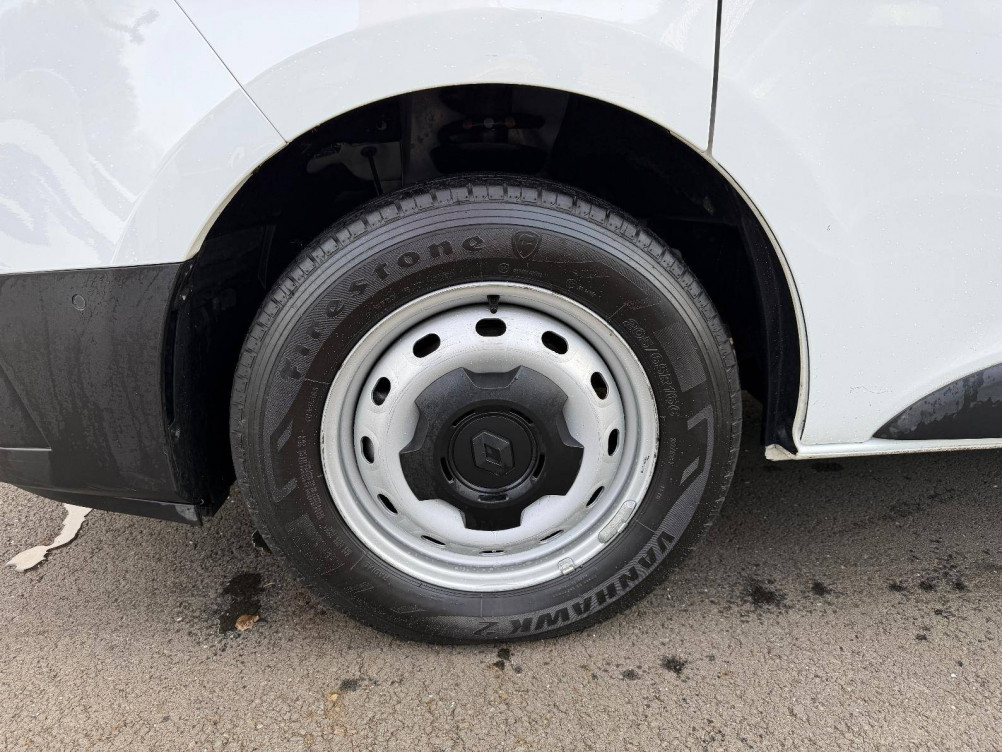 Acheter Renault Trafic 3 TRAFIC CA L2H1 3000 KG BLUE DCI 130 GRAND CONFORT 4p occasion dans les concessions du Groupe Faurie