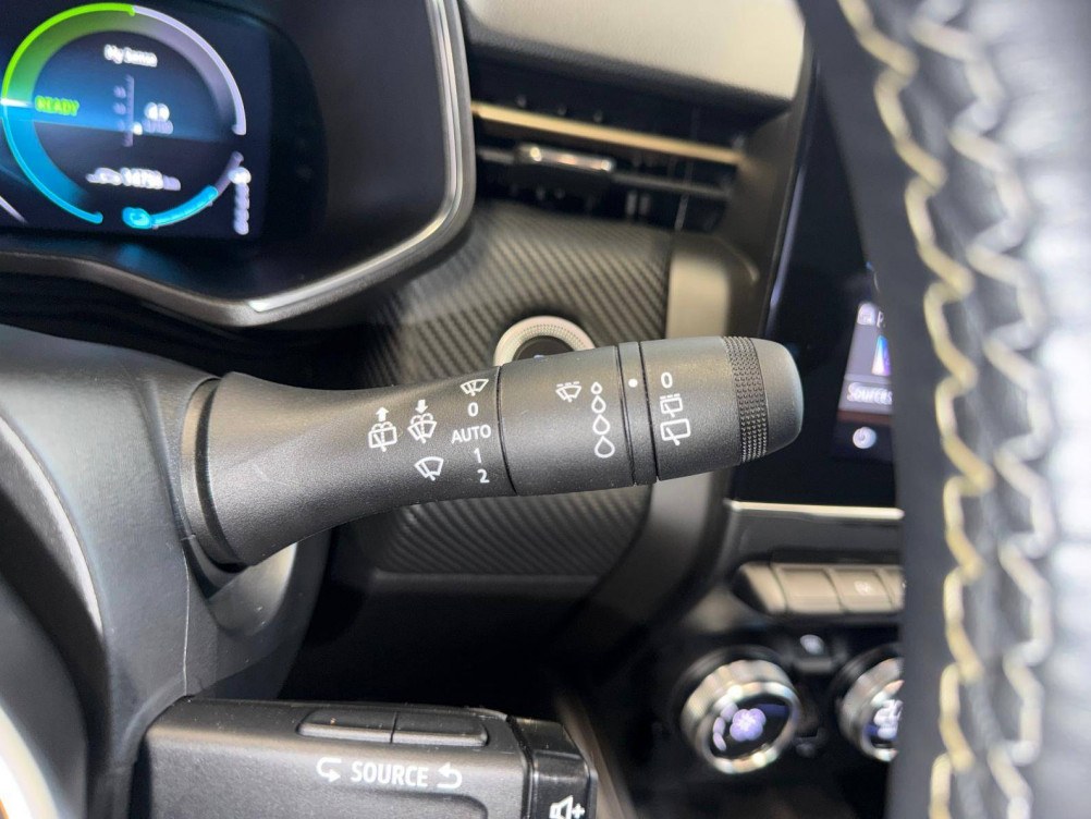 Acheter Renault Clio 5 Clio E-Tech full hybrid 145 Engineered 5p occasion dans les concessions du Groupe Faurie