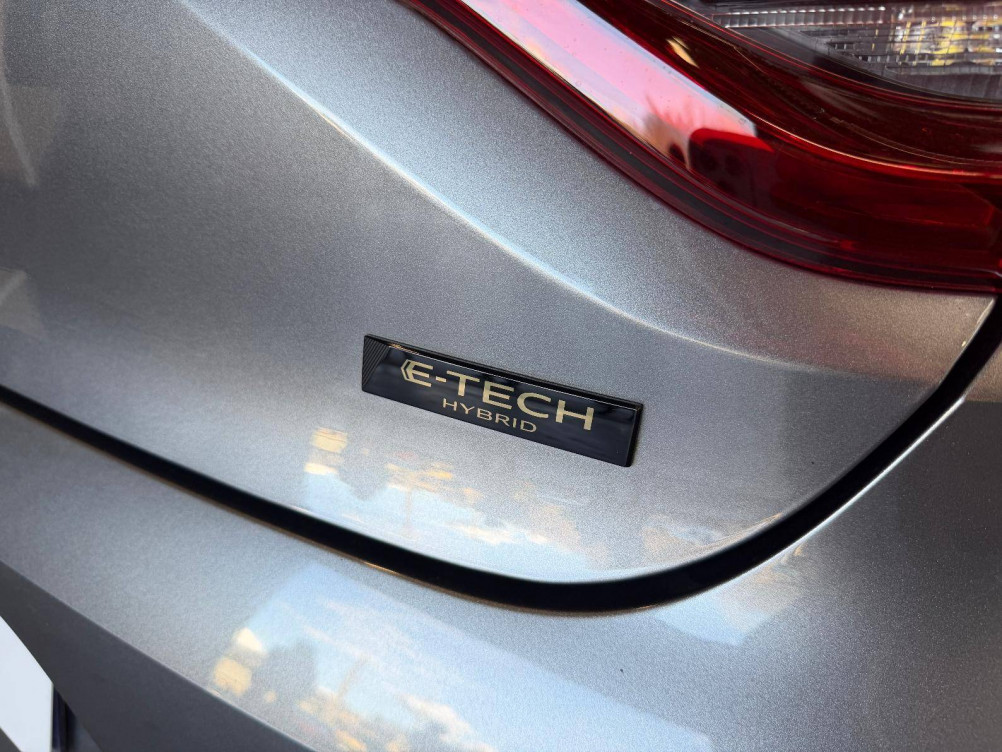 Acheter Renault Clio 5 Clio E-Tech full hybrid 145 Engineered 5p occasion dans les concessions du Groupe Faurie
