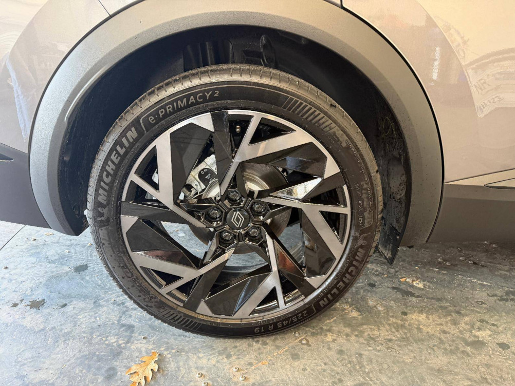 Acheter Renault Symbioz Symbioz E-Tech full hybrid 145 Esprit Alpine 5p occasion dans les concessions du Groupe Faurie