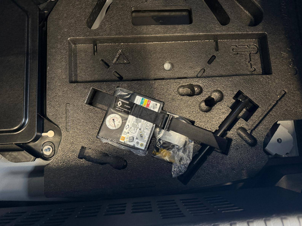 Acheter Renault Clio 5 Clio E-Tech full hybrid 145 Engineered 5p occasion dans les concessions du Groupe Faurie