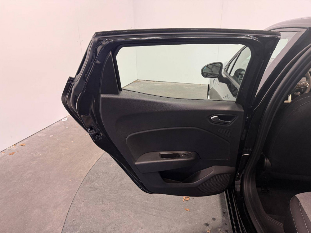 Acheter Renault Clio 5 Clio Blue dCi 100 ch GSR2 Evolution 5p occasion dans les concessions du Groupe Faurie