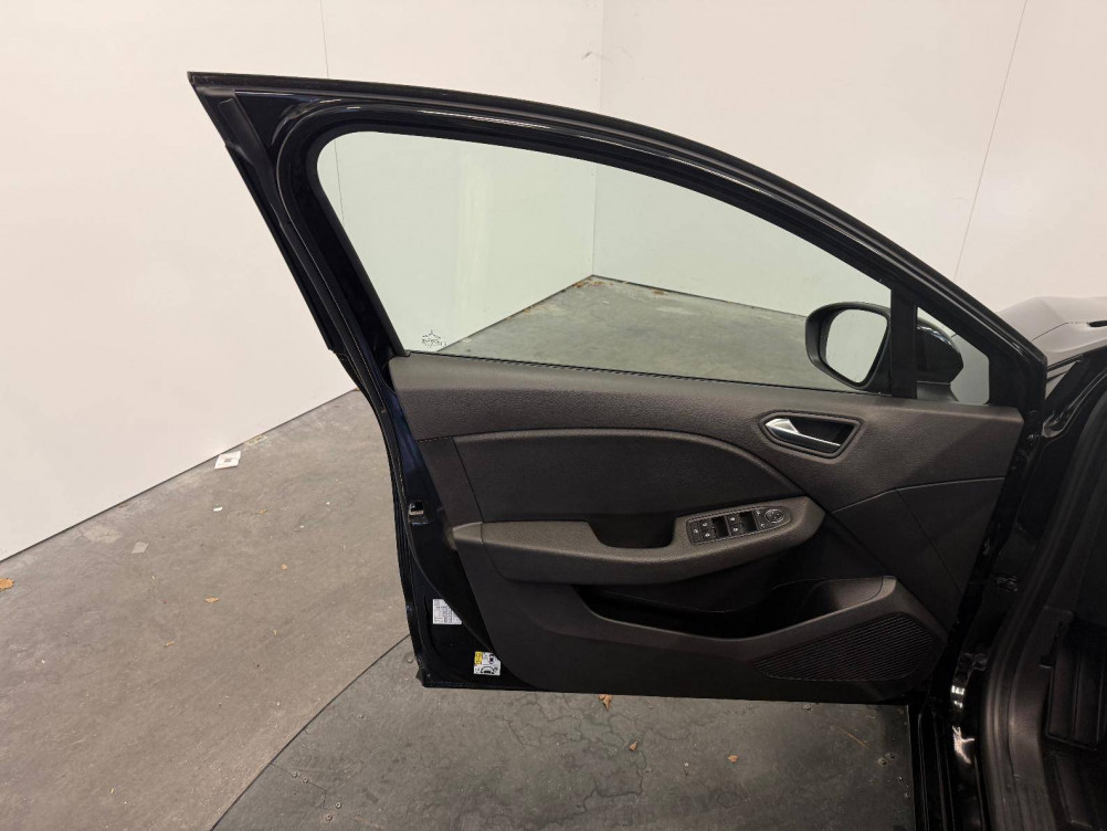 Acheter Renault Clio 5 Clio Blue dCi 100 ch GSR2 Evolution 5p occasion dans les concessions du Groupe Faurie