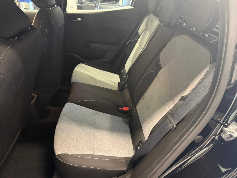 Acheter Renault Clio 5 Clio Blue dCi 100 ch GSR2 Evolution 5p occasion dans les concessions du Groupe Faurie