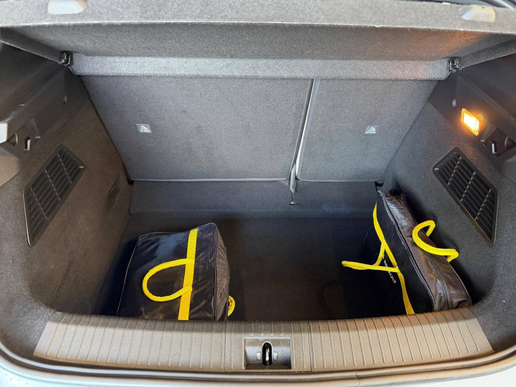 Acheter Renault Megane E-Tech Megane E-Tech EV60 220 ch super charge Iconic 5p occasion dans les concessions du Groupe Faurie