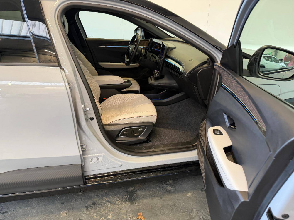 Acheter Renault Megane E-Tech Megane E-Tech EV60 220 ch super charge Iconic 5p occasion dans les concessions du Groupe Faurie