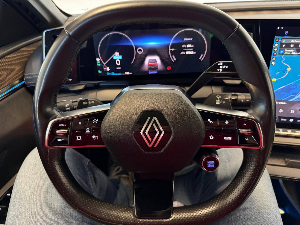 Acheter Renault Megane E-Tech Megane E-Tech EV60 220 ch super charge Iconic 5p occasion dans les concessions du Groupe Faurie