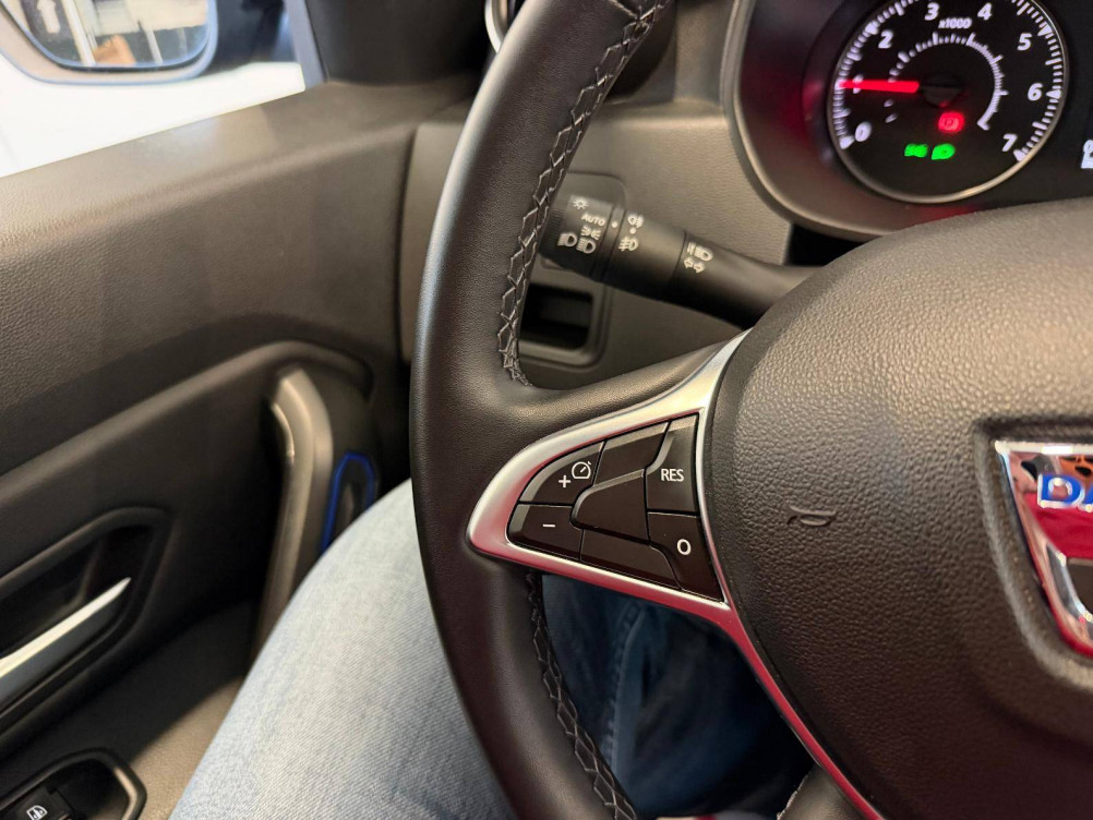 Acheter Dacia Duster Duster TCe 130 FAP 4x2 15 ans 5p occasion dans les concessions du Groupe Faurie